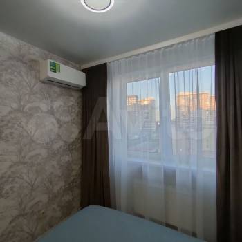 Продается 1-комнатная квартира, 38 м²