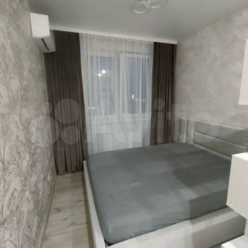 Продается 1-комнатная квартира, 38 м²