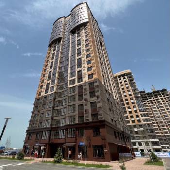 Продается 1-комнатная квартира, 45 м²