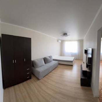 Сдается 1-комнатная квартира, 38,9 м²