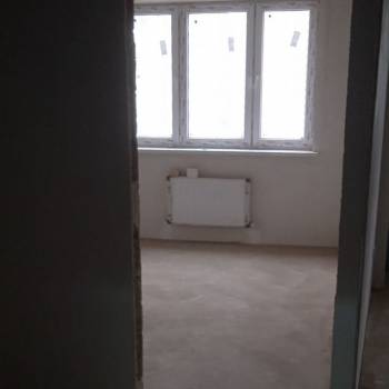 Продается 1-комнатная квартира, 37 м²