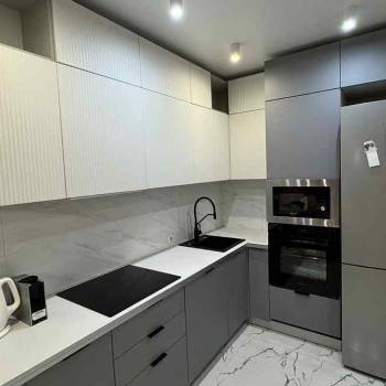 Сдается 1-комнатная квартира, 43 м²