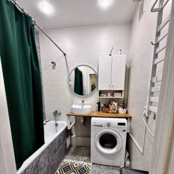 Продается 2-х комнатная квартира, 62 м²