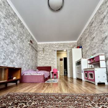 Продается 2-х комнатная квартира, 62 м²