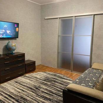 Сдается 1-комнатная квартира, 48 м²
