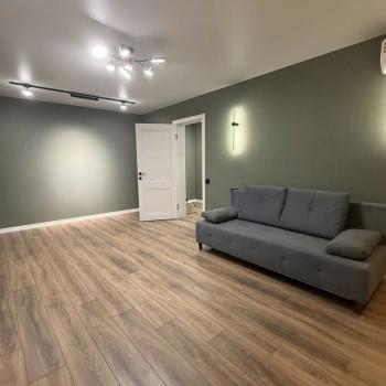 Продается 1-комнатная квартира, 42,1 м²