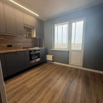 Продается 1-комнатная квартира, 42,1 м²