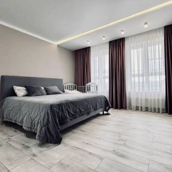 Продается 2-х комнатная квартира, 76 м²