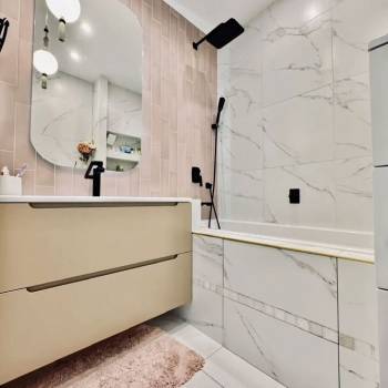 Продается 2-х комнатная квартира, 76 м²