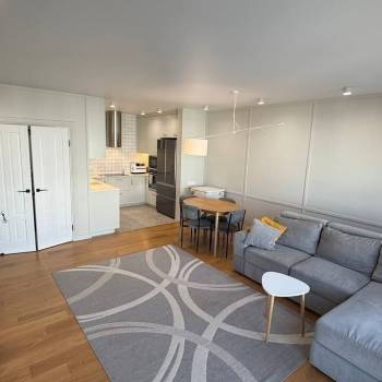 Продается 2-х комнатная квартира, 75,3 м²