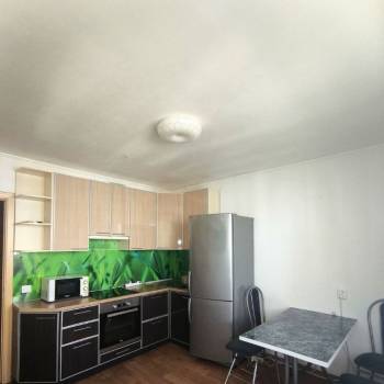 Сдается 2-х комнатная квартира, 64 м²