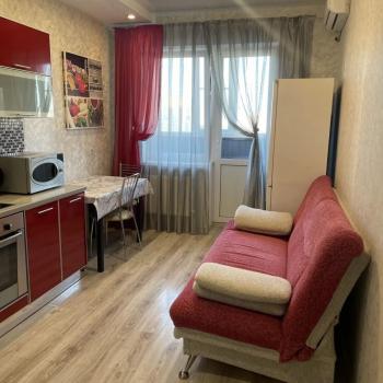 Сдается 1-комнатная квартира, 45 м²
