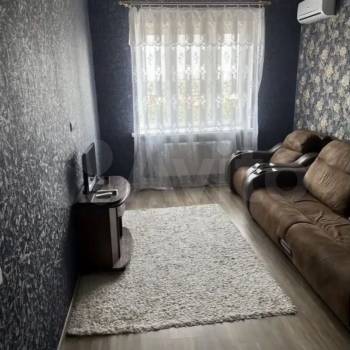 Продается 1-комнатная квартира, 40 м²