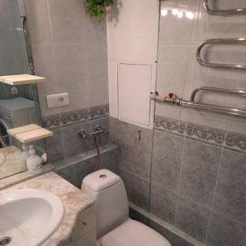 Сдается 2-х комнатная квартира, 60 м²