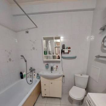 Сдается 1-комнатная квартира, 40 м²