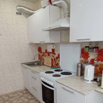 Продается 1-комнатная квартира, 36 м²