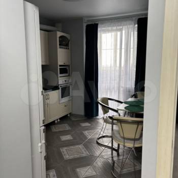 Сдается 1-комнатная квартира, 41,2 м²