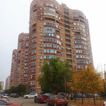 Сдается 1-комнатная квартира, 40 м²