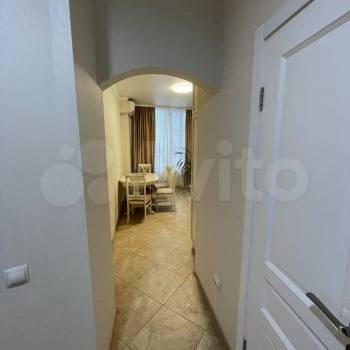 Сдается 1-комнатная квартира, 43 м²