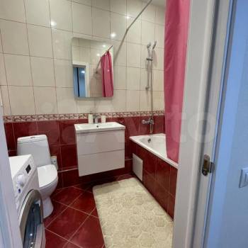 Сдается 1-комнатная квартира, 43 м²