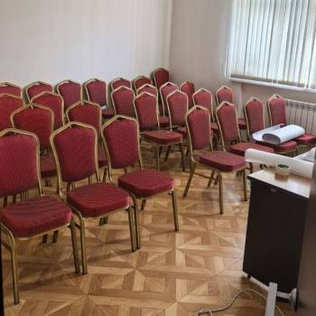 Сдается Нежилое помещение, 245 м²