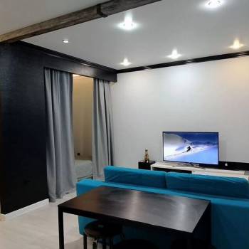Продается 1-комнатная квартира, 36 м²