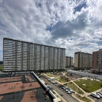 Продается 1-комнатная квартира, 40 м²