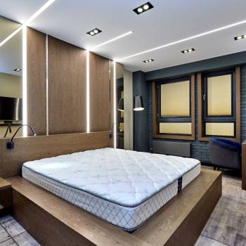 Продается 1-комнатная квартира, 55,6 м²