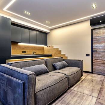 Продается 1-комнатная квартира, 55,6 м²