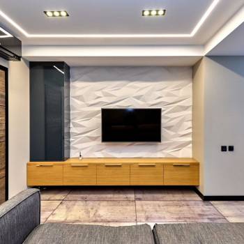 Продается 1-комнатная квартира, 55,6 м²