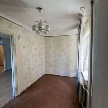 Продается 1-комнатная квартира, 42 м²