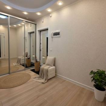 Продается 1-комнатная квартира, 45 м²