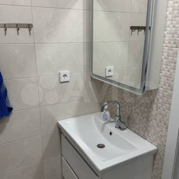 Продается Многокомнатная квартира, 78 м²