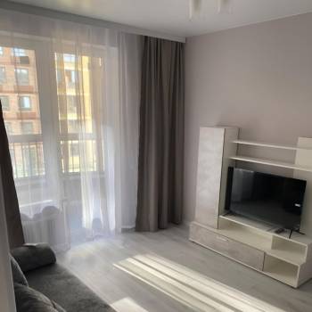 Сдается 1-комнатная квартира, 41 м²