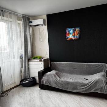 Продается 1-комнатная квартира, 27,7 м²
