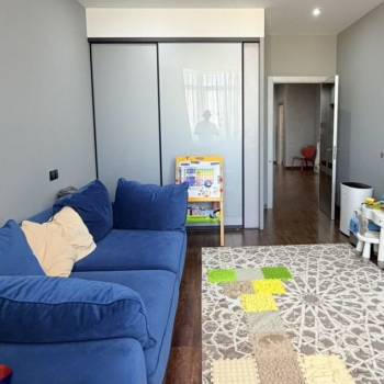 Сдается Многокомнатная квартира, 105 м²