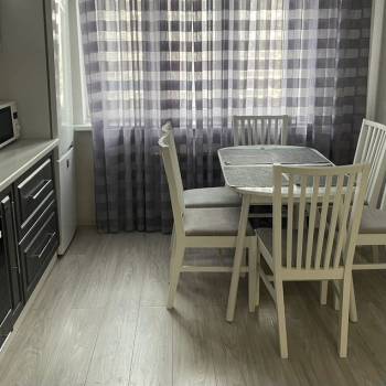 Сдается 1-комнатная квартира, 42 м²
