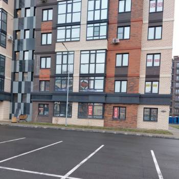 Продается 1-комнатная квартира, 40 м²