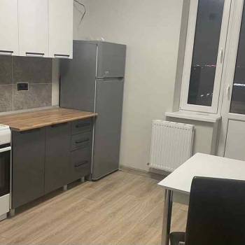 Сдается 1-комнатная квартира, 35 м²