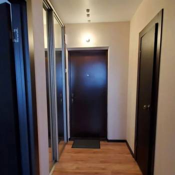 Продается 1-комнатная квартира, 36 м²