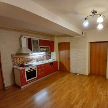 Продается 3-х комнатная квартира, 136,8 м²