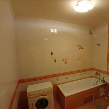 Продается 3-х комнатная квартира, 136,8 м²