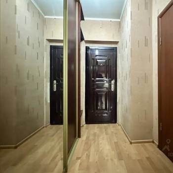 Сдается 1-комнатная квартира, 38 м²