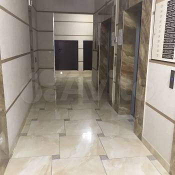 Сдается 1-комнатная квартира, 42 м²