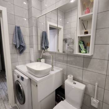 Продается 1-комнатная квартира, 41,8 м²