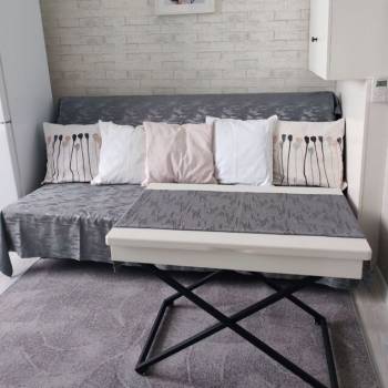 Продается 1-комнатная квартира, 41,8 м²