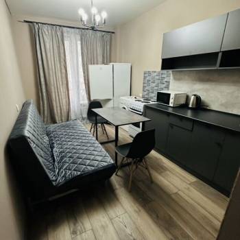 Сдается 1-комнатная квартира, 37 м²
