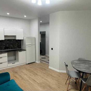 Сдается 1-комнатная квартира, 49 м²