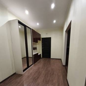 Сдается 2-х комнатная квартира, 76 м²