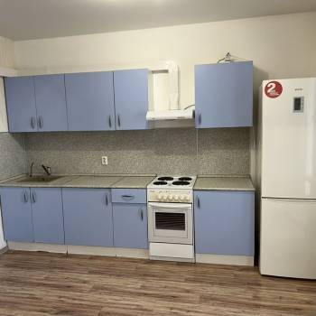 Сдается Многокомнатная квартира, 77 м²